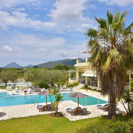 Ektor Villa *